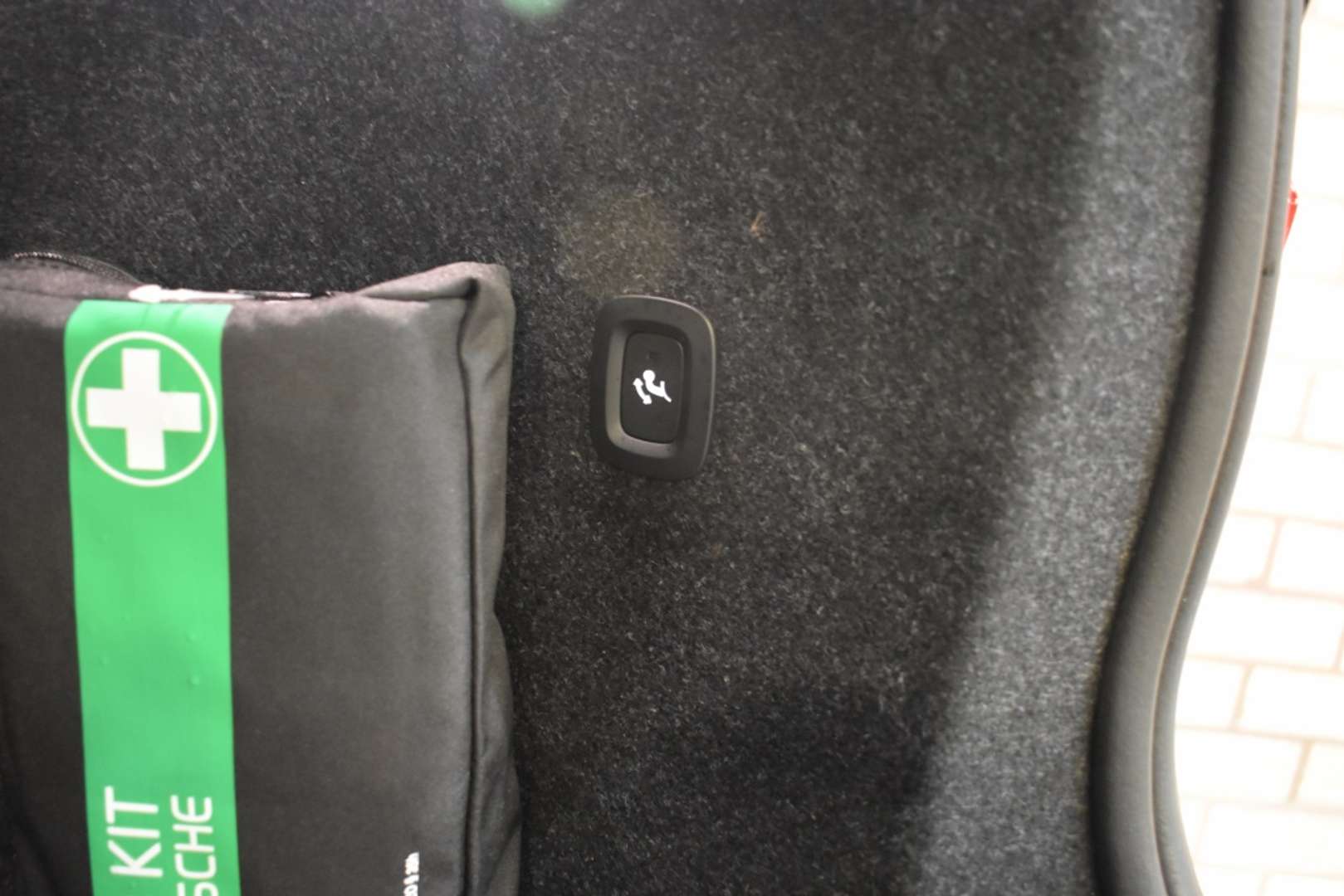Volvo C40 Recharge PLUS - 2025 - Joinsteer - #5