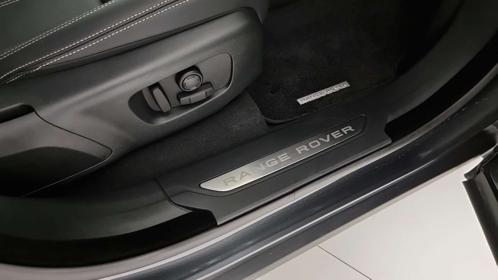 Land Rover Range Rover Velar S 2.0D I4 204 CV - 2021 - Joinsteer - #10