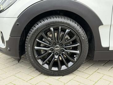 Mini Clubman COOPER — photo 21