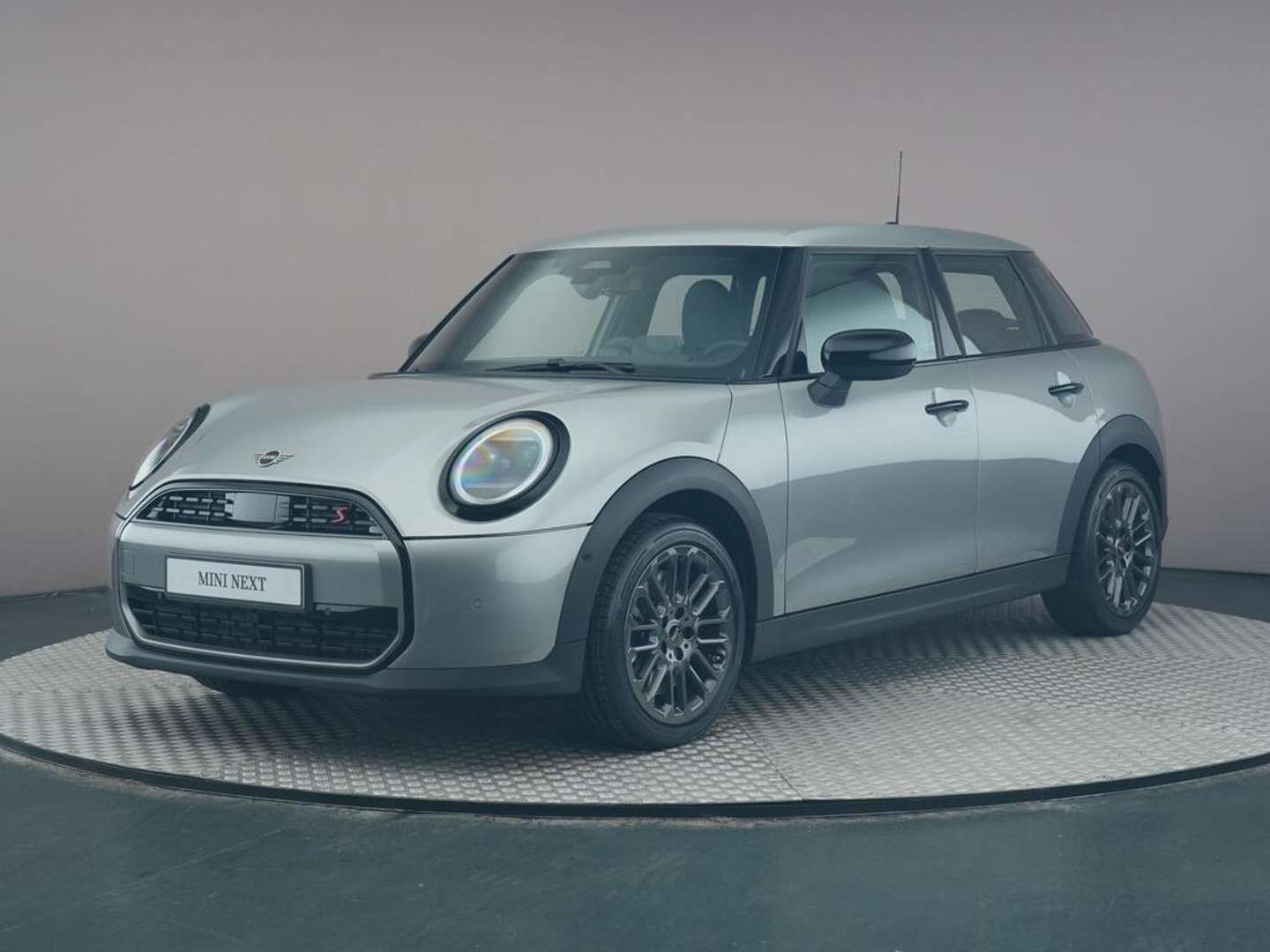 Mini Hatch Classic Cooper S - 2025 - Joinsteer