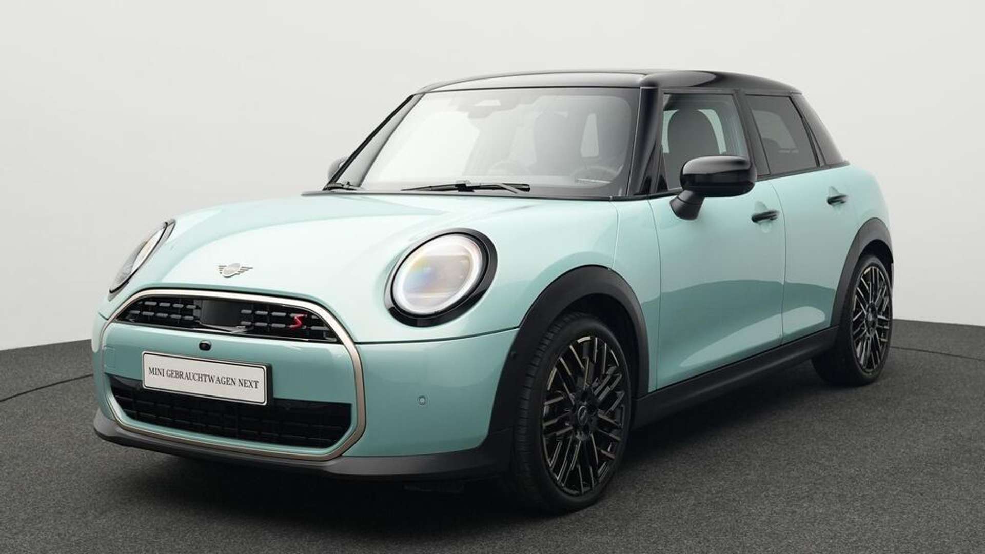 Mini Hatch Favoured Cooper S - 2024 - Joinsteer - #1