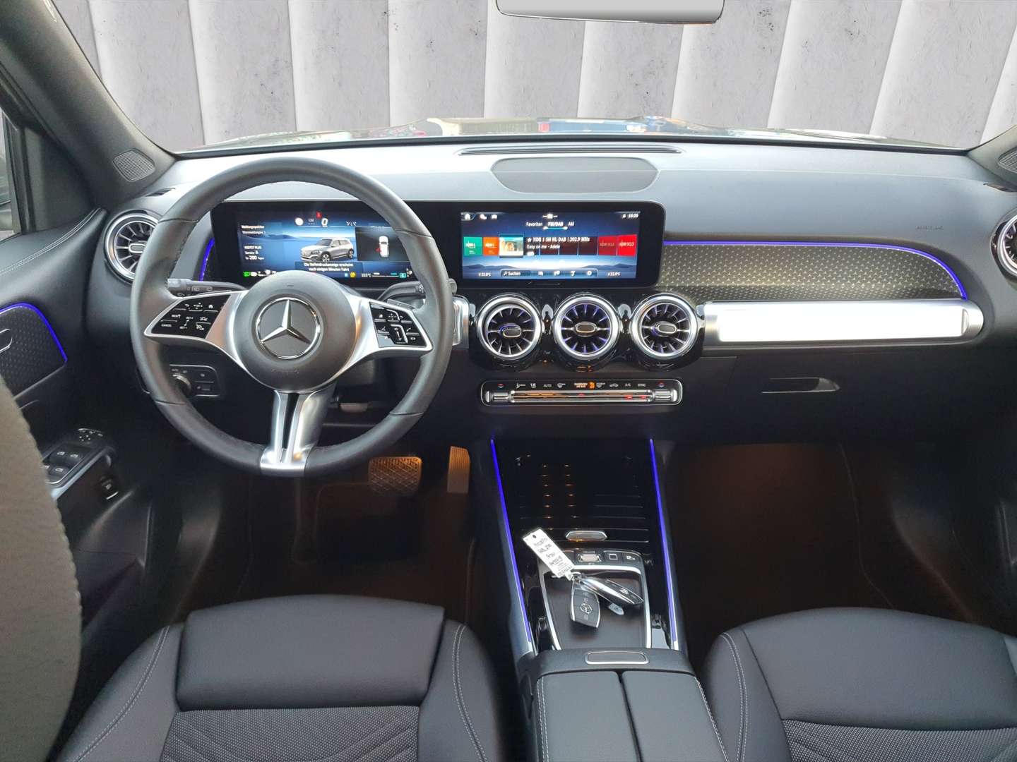 Mercedes 200 200 Progressive - 2025 - Joinsteer - #12