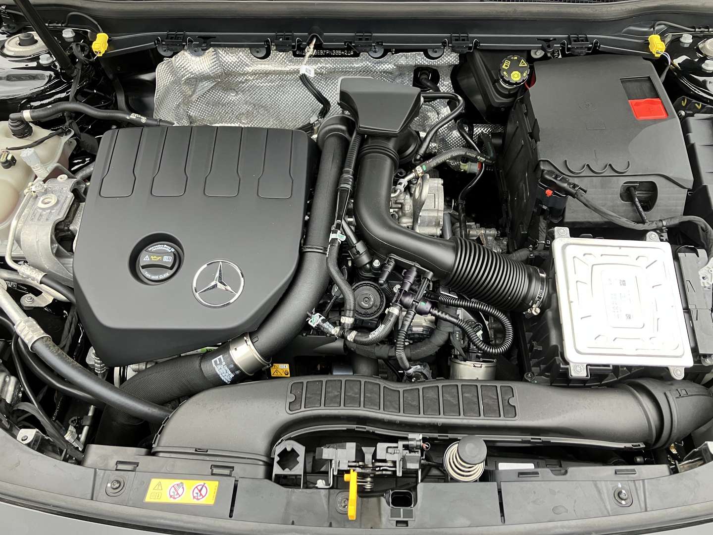 Mercedes CLA 180 AMG Line - 2023 - Joinsteer - #25