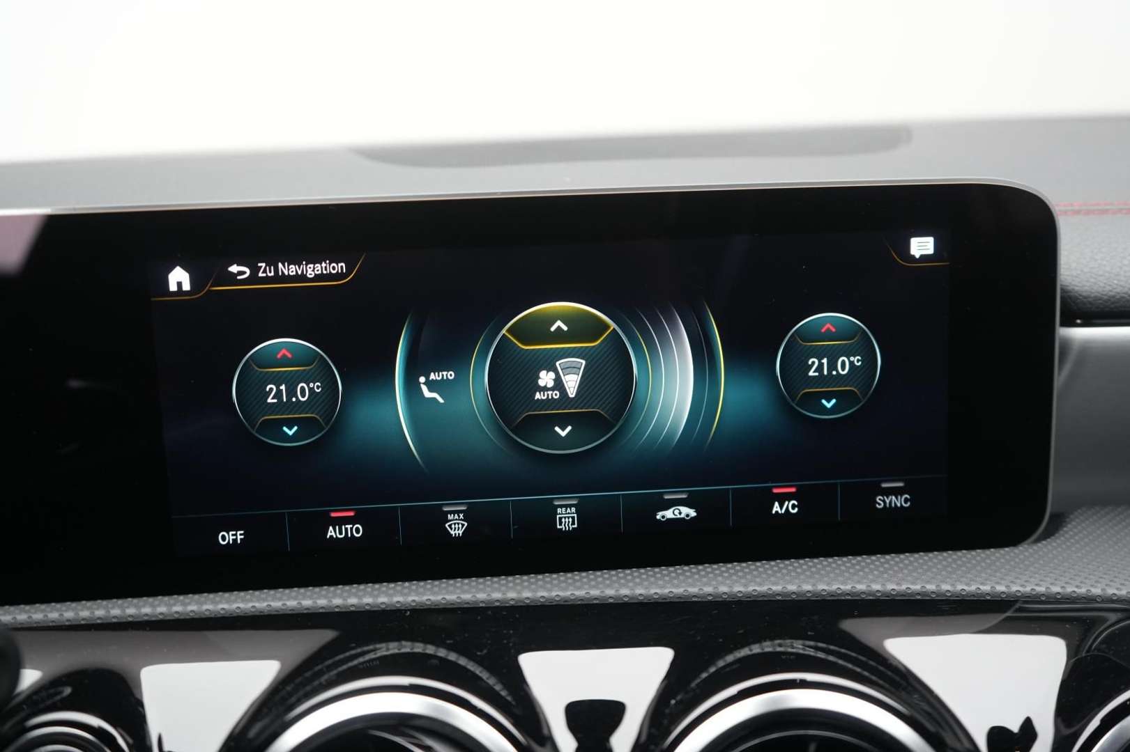 Mercedes CLA 200 AMG Line - 2020 - Joinsteer - #16