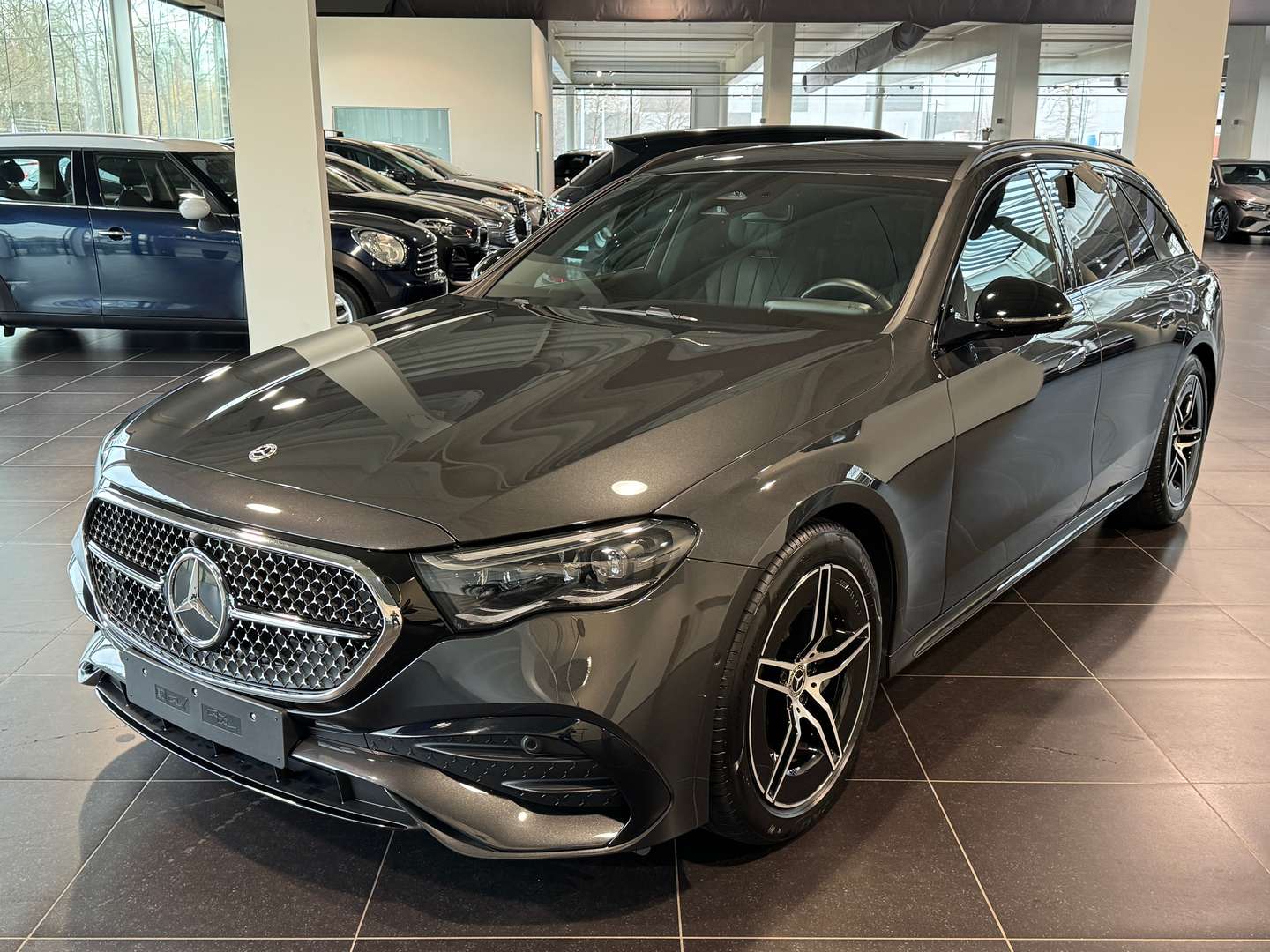 Mercedes Classe E Break 300 AMG Line - 2024 - Joinsteer - #1