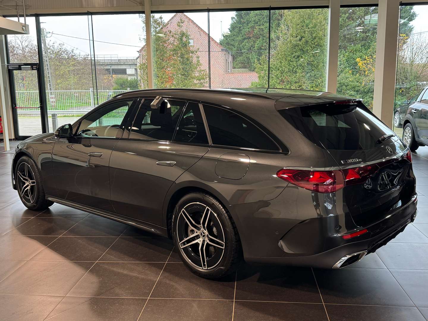 Mercedes Classe E Break 300 AMG Line - 2024 - Joinsteer - #4