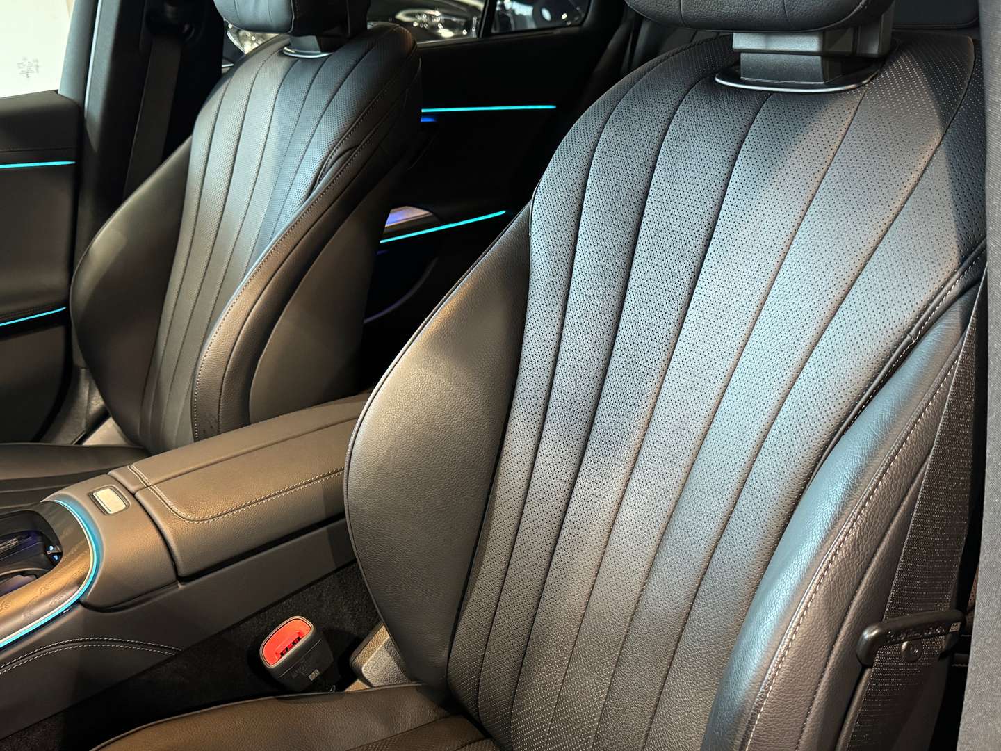 Mercedes Classe E Break 300 AMG Line - 2024 - Joinsteer - #6