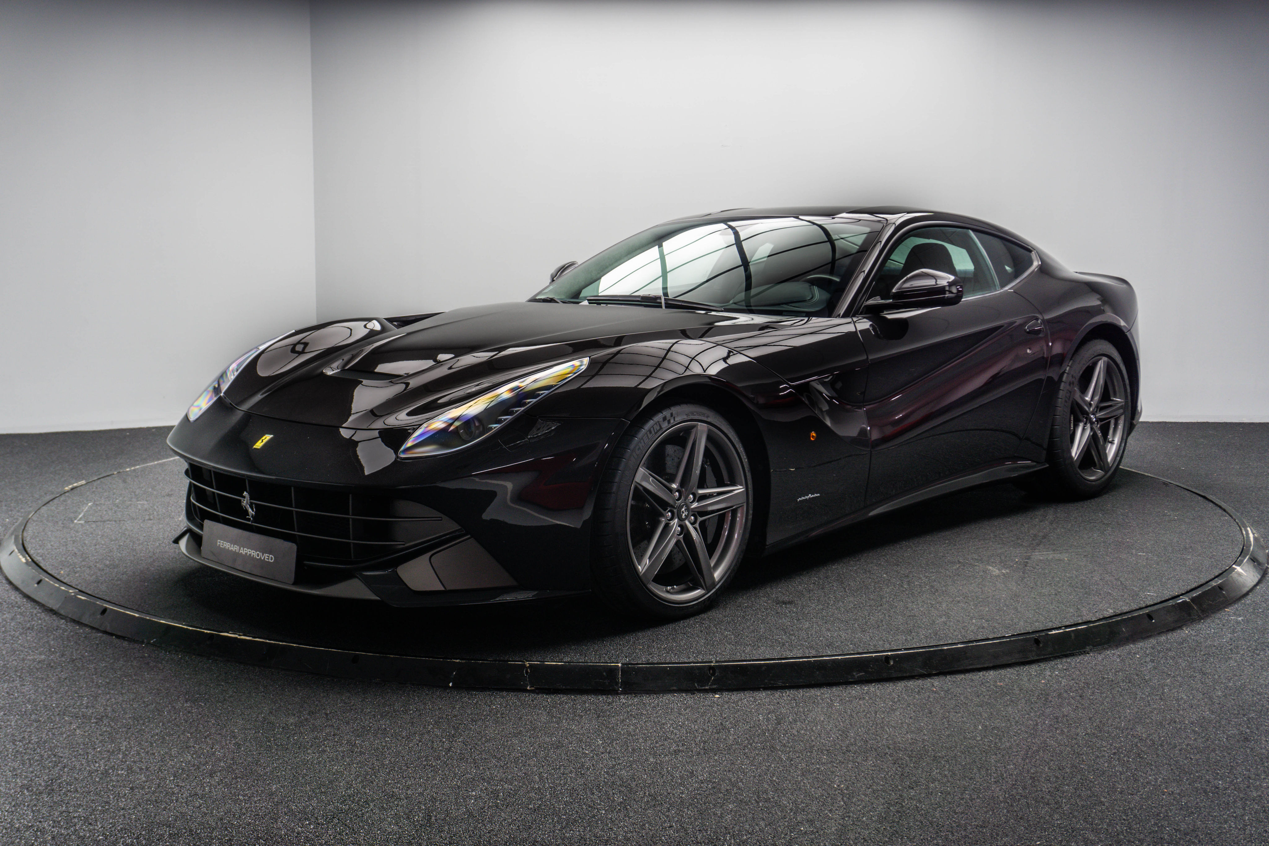 Ferrari F12 Berlinetta - 2012 - Joinsteer