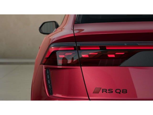 Audi RSQ8 Performance Quattro Tiptronic - 2024 - Joinsteer - #12