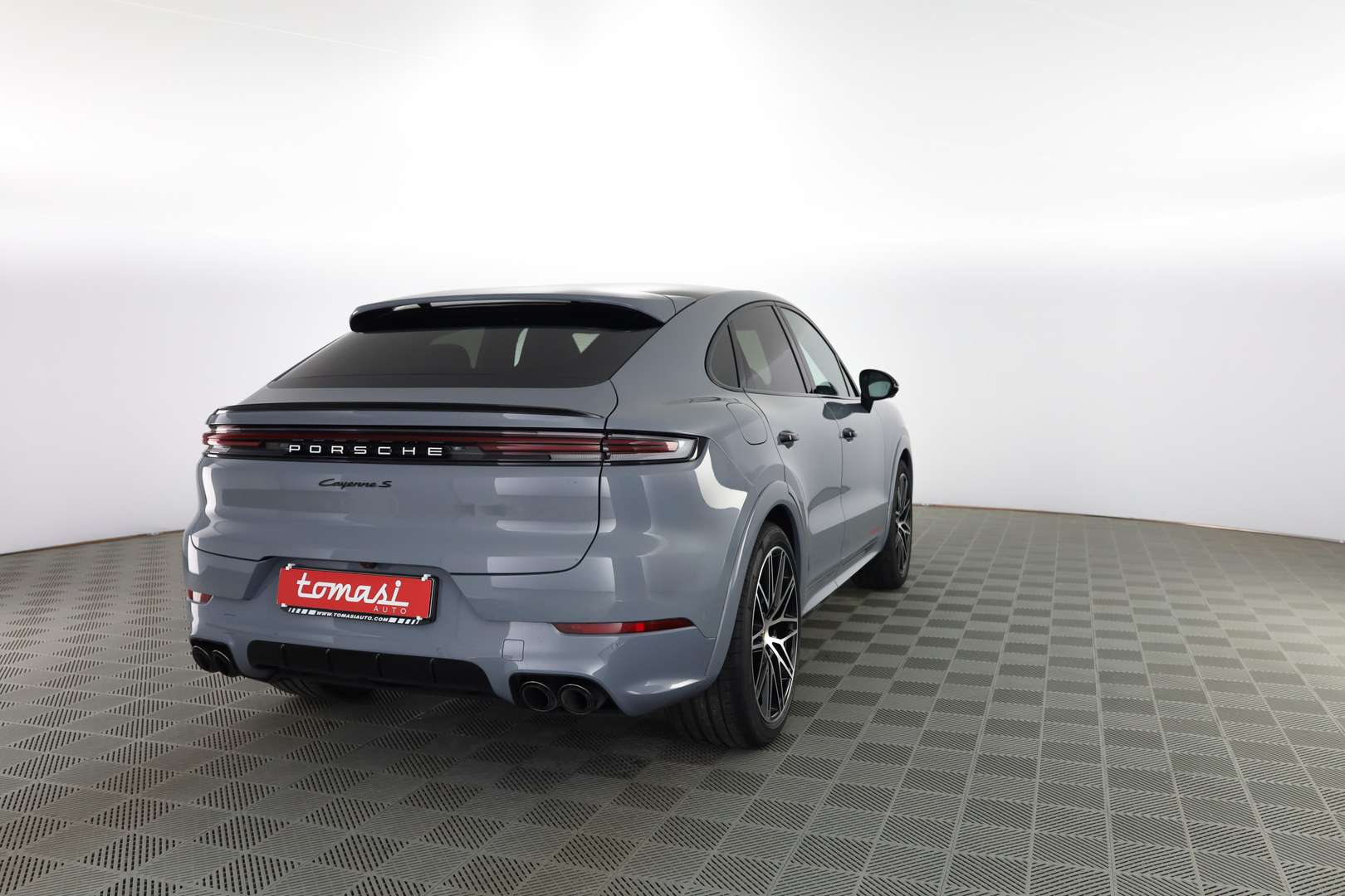 Porsche Cayenne Coupé 4.0 V8 S - 2023 - Joinsteer - #3