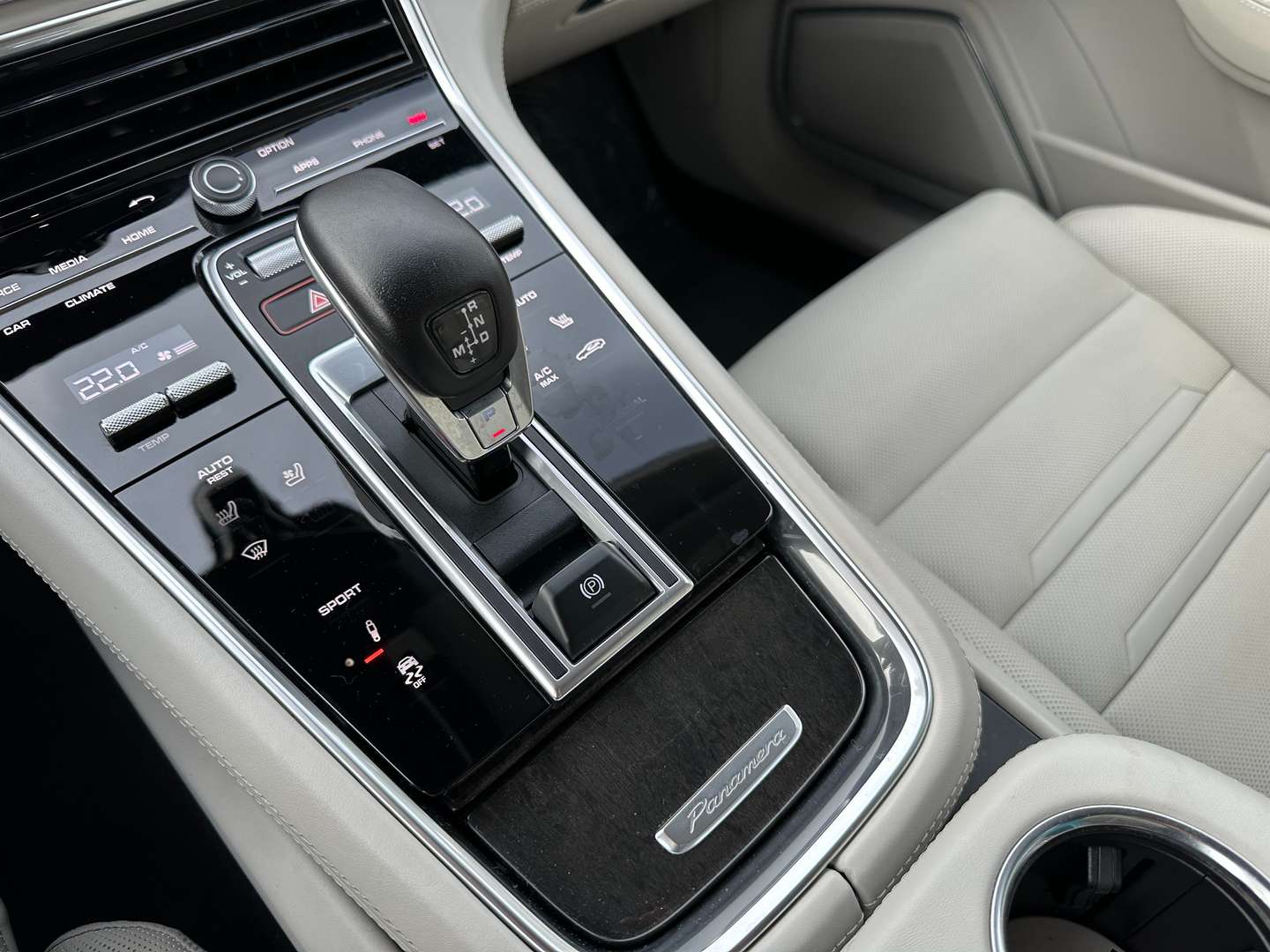 Porsche Panamera III 3.0 V6 Turbo PDK - 2018 - Joinsteer - #13