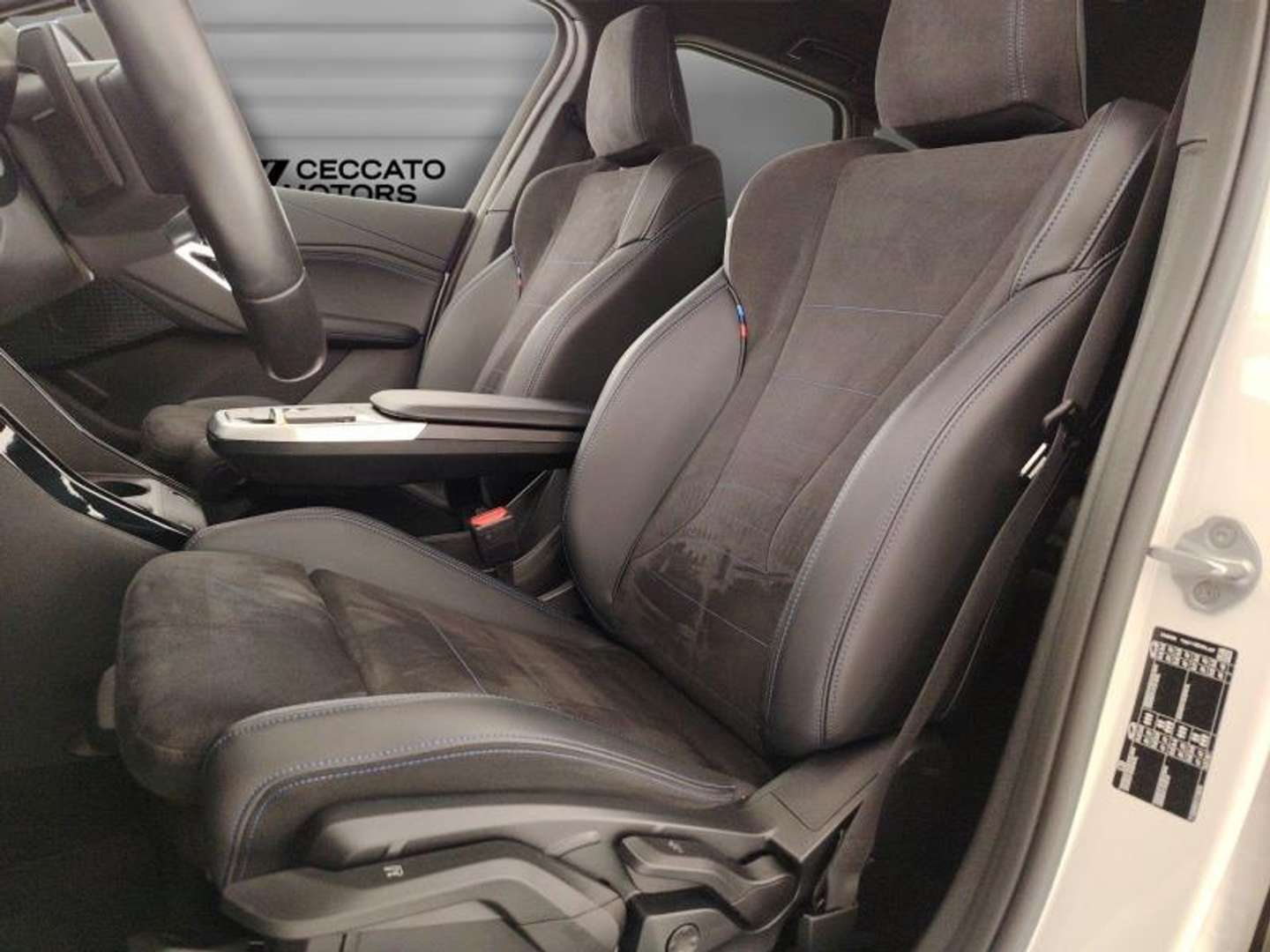 BMW 218 D Active Tourer M Sport 218d - 2025 - Joinsteer - #7