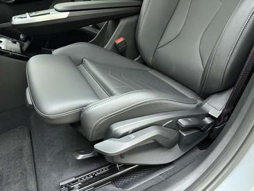 BMW X2 M Sport SDrive18d — photo 22