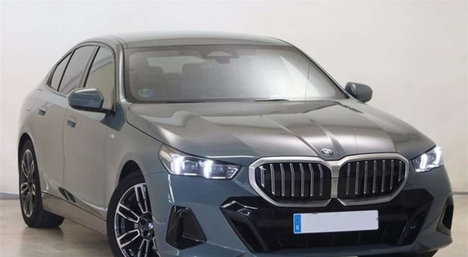 BMW Série 5 M Sport 520d XDrive - 2025 - Joinsteer - #5