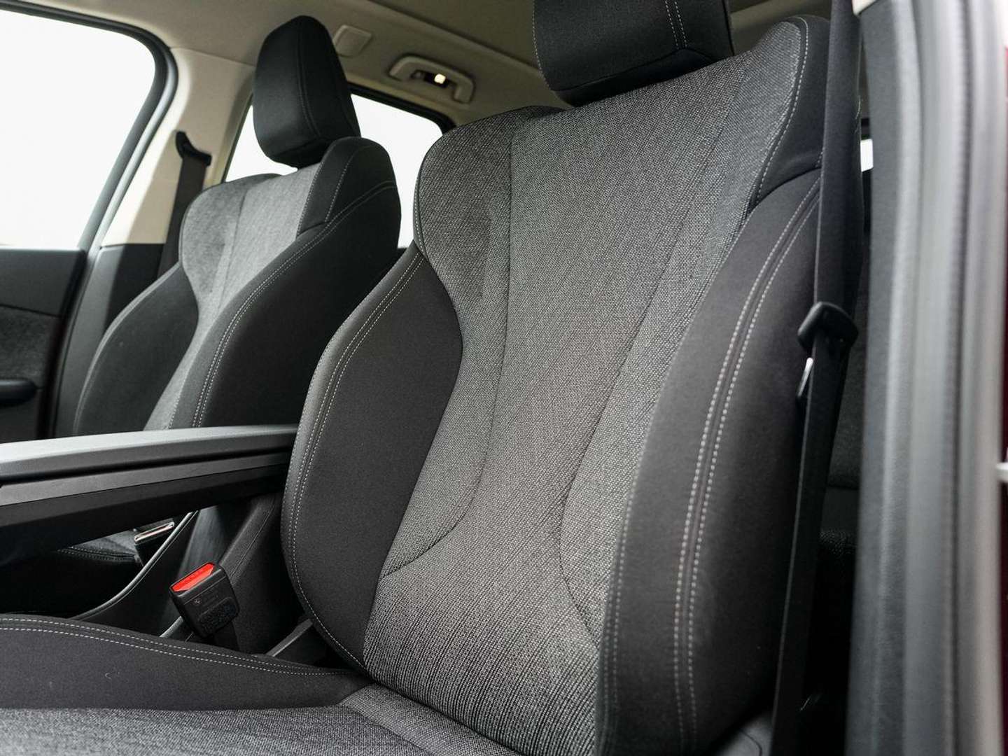 BMW 218i Active Tourer - 2025 - Joinsteer - #4