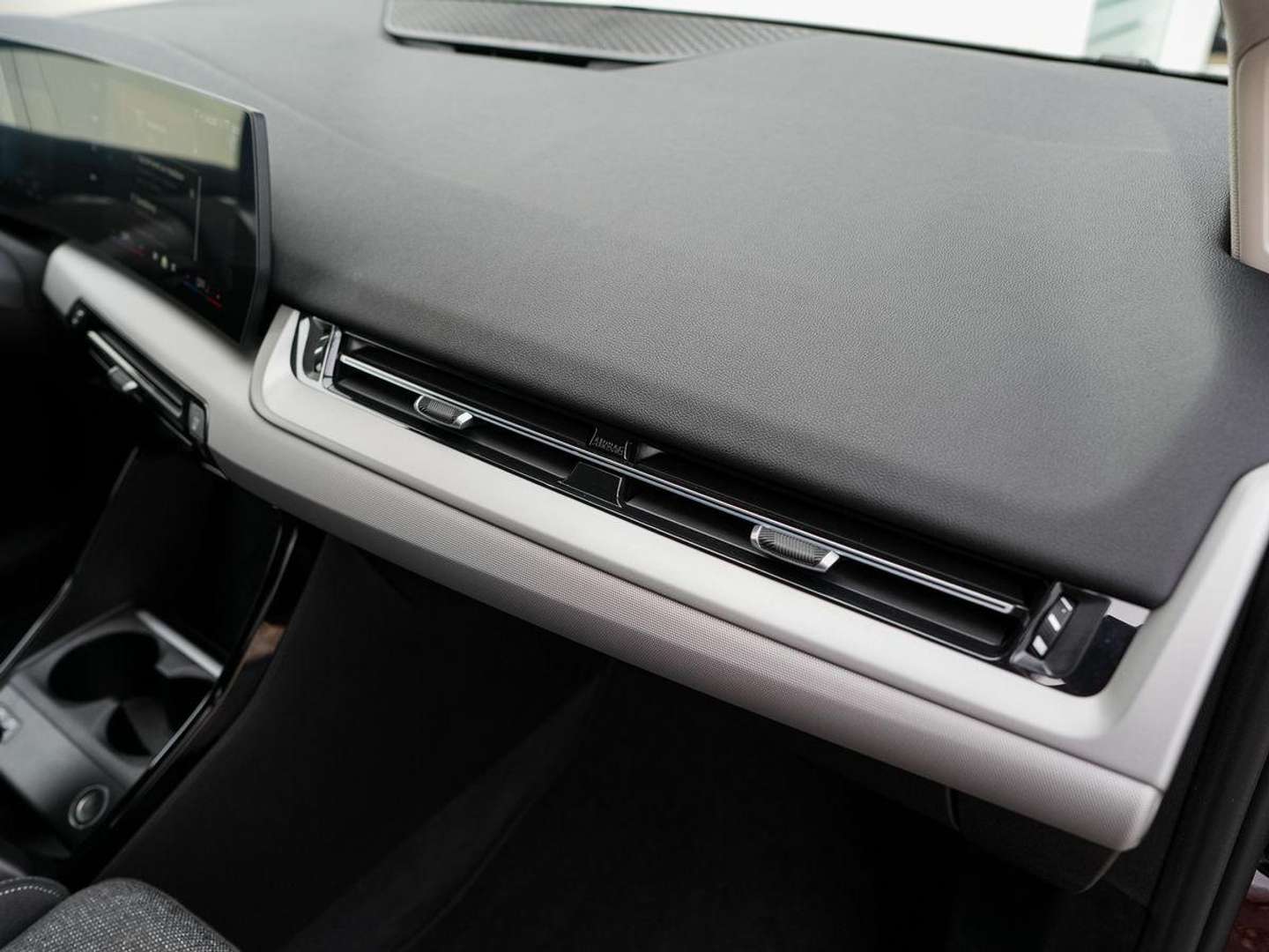 BMW 218i Active Tourer - 2025 - Joinsteer - #8