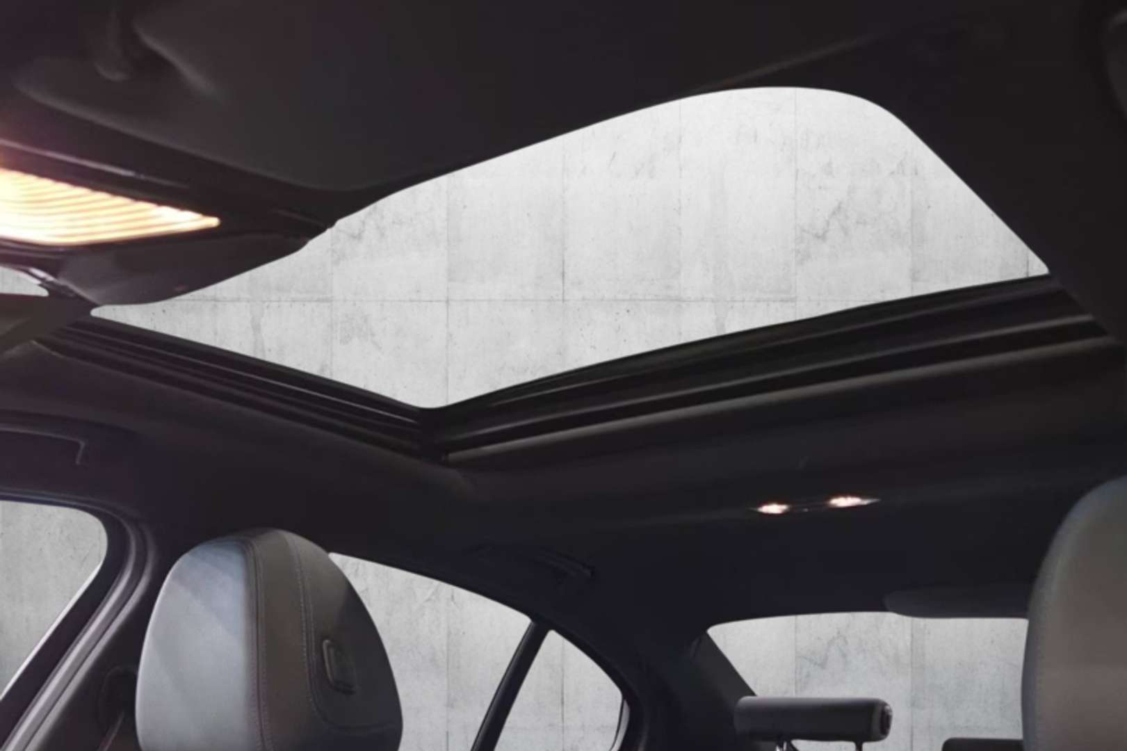 BMW 330i M Sport I - 2024 - Joinsteer - #10