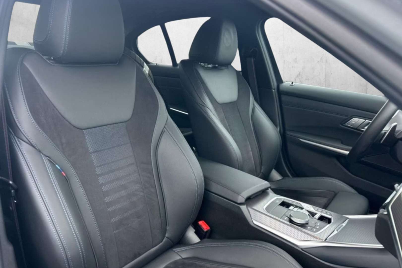 BMW 330i M Sport I - 2024 - Joinsteer - #7