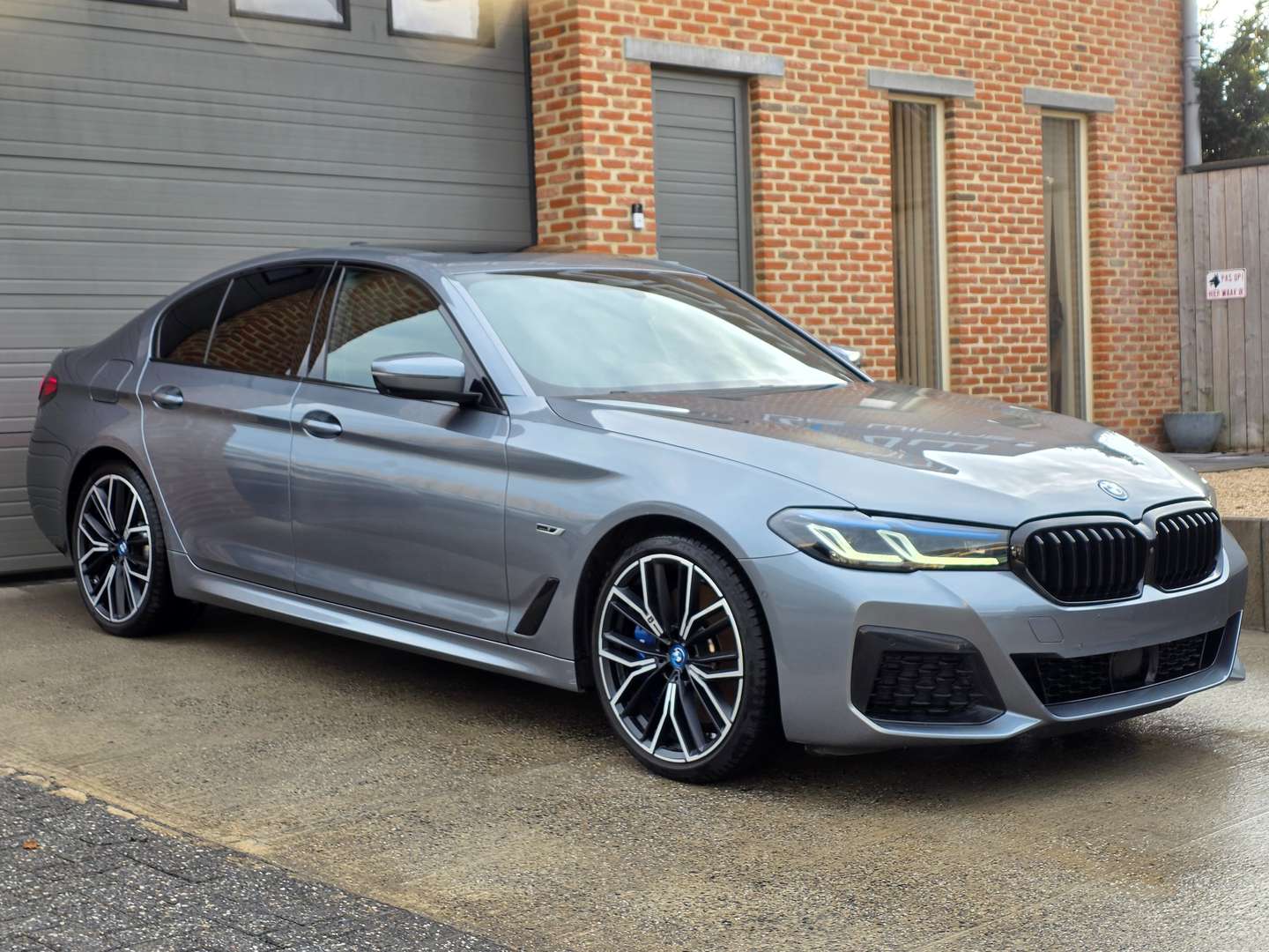 BMW Série 5 M Sport 545e XDrive - 2021 - Joinsteer - #3