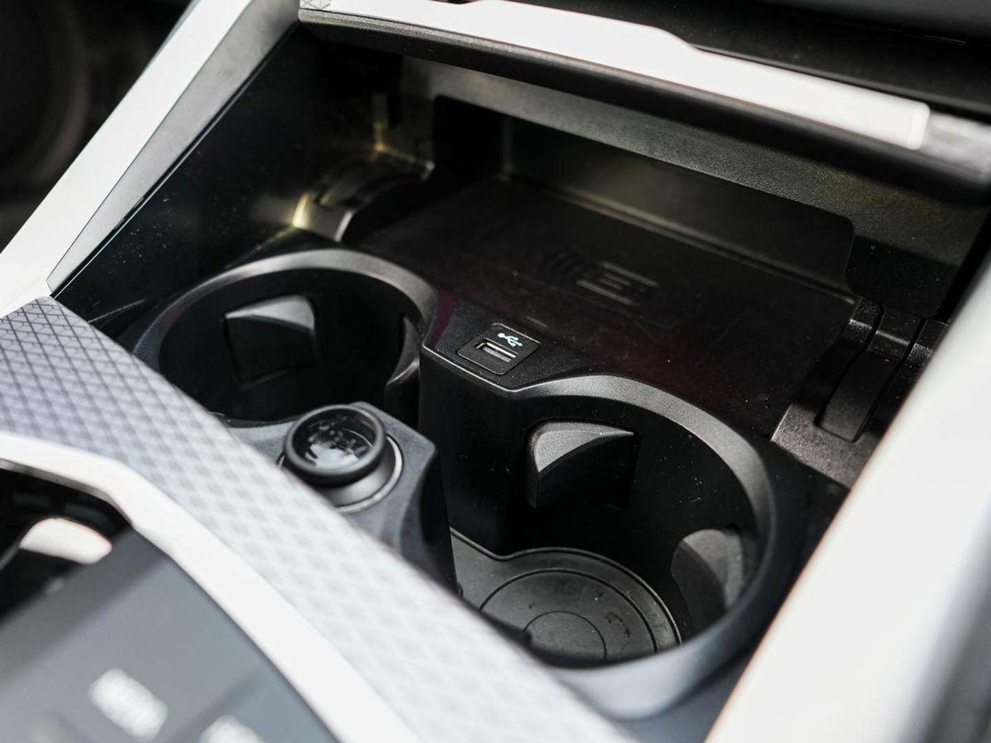 BMW Série 420 Cabriolet M Sport 420d - 2025 - Joinsteer - #13