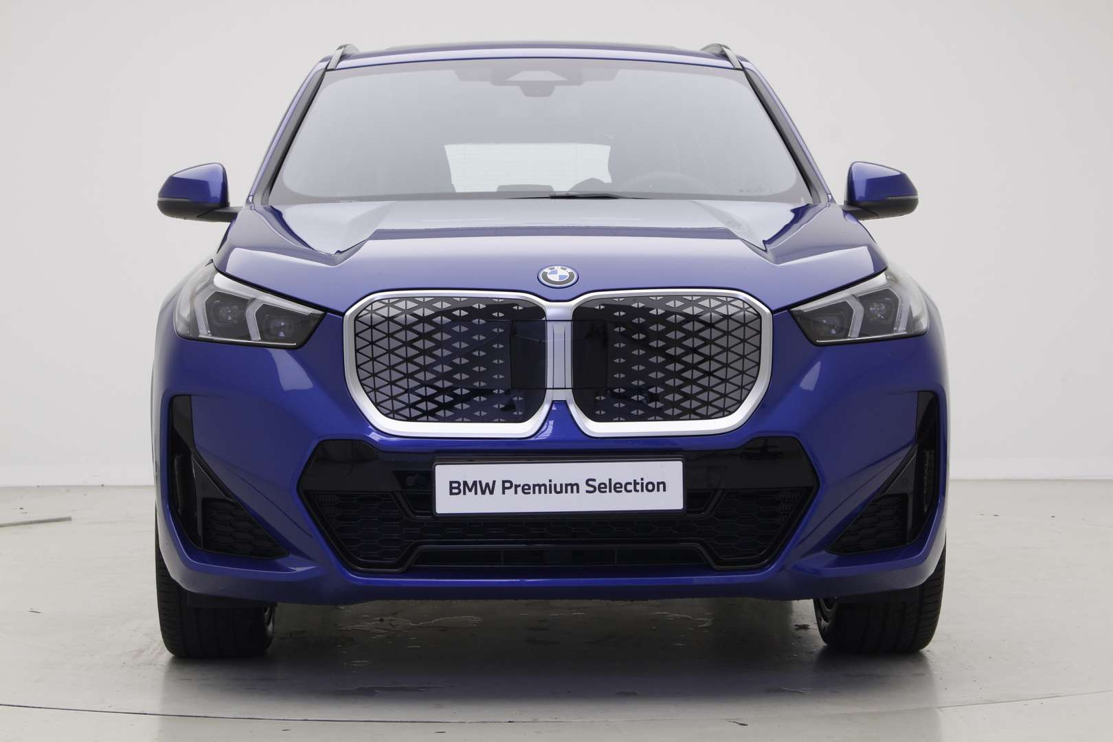 BMW IX1 M Sport EDrive20 - 2025 - Joinsteer - #3