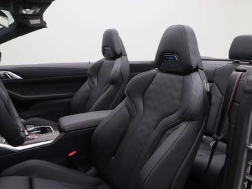 BMW M4 Cabriolet M4 XDrive Competition — photo 27
