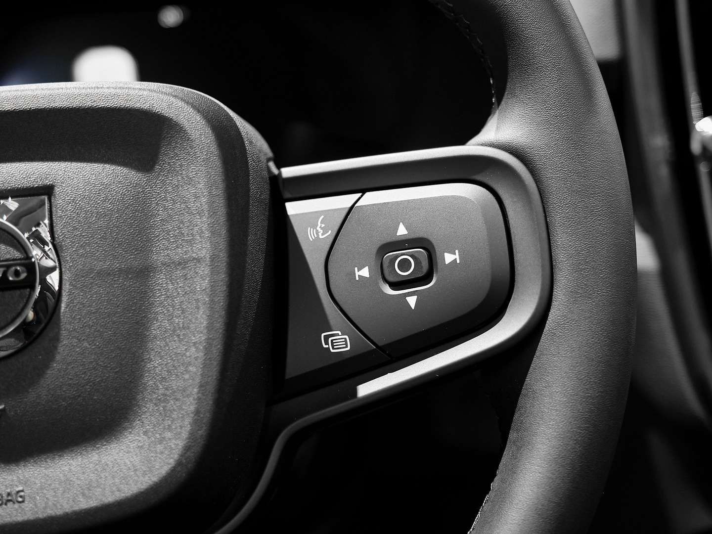 Volvo XC40 B3 - 2025 - Joinsteer - #8