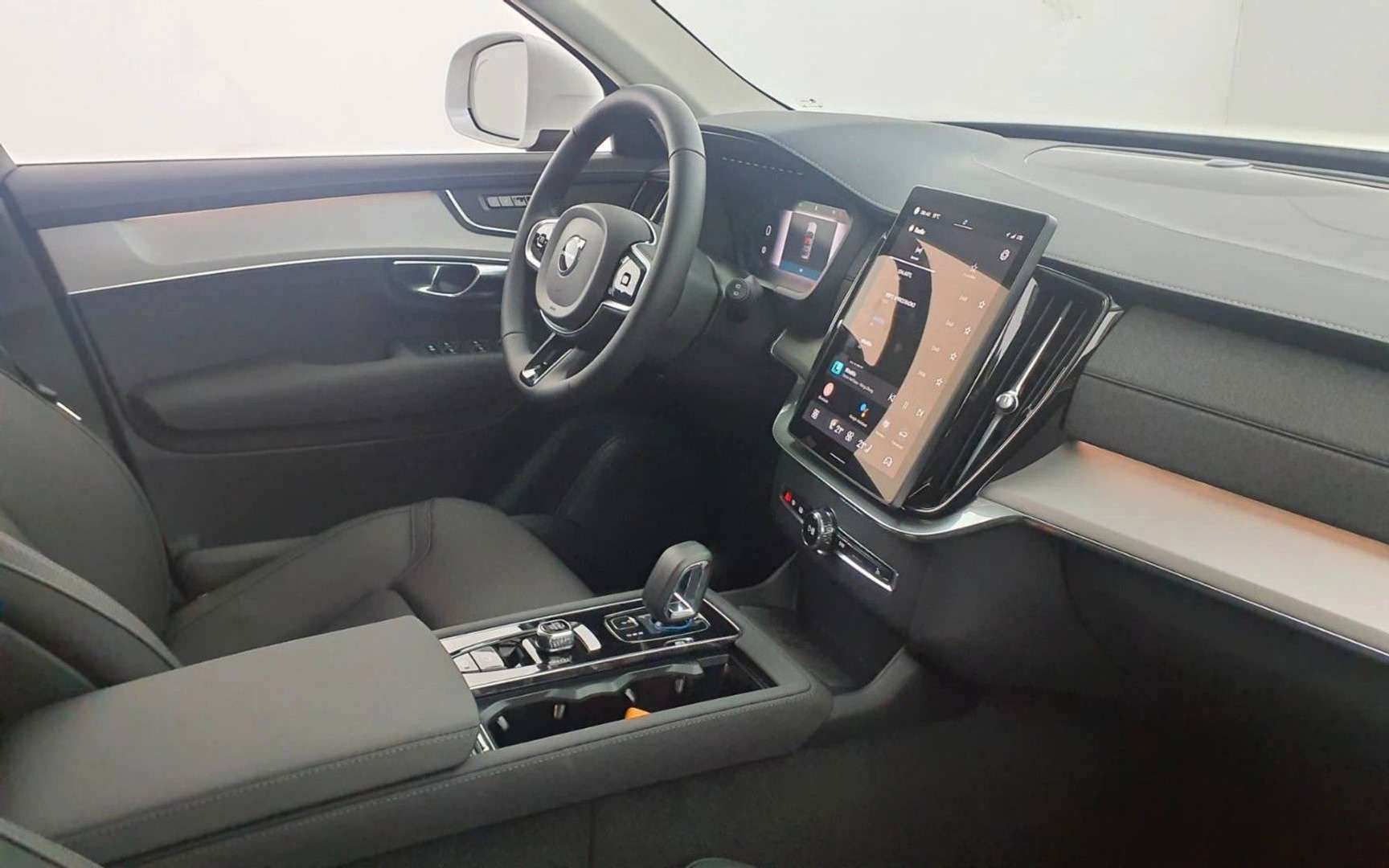 Volvo XC90 Core Mild Hybrid - 2025 - Joinsteer - #4