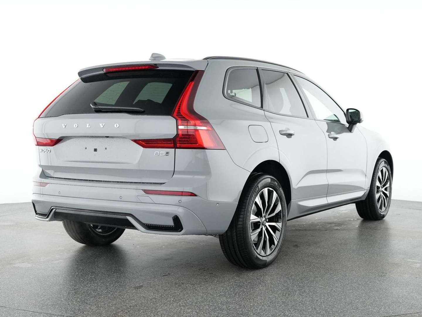 Volvo XC60 B5 Plus - 2025 - Joinsteer - #1