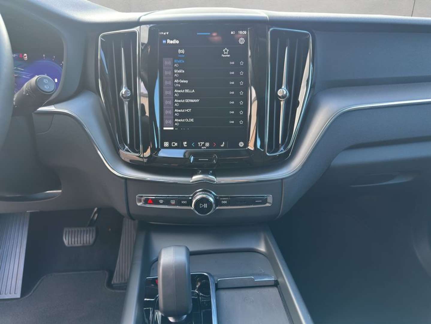 Volvo XC60 B5 Core - 2024 - Joinsteer - #13