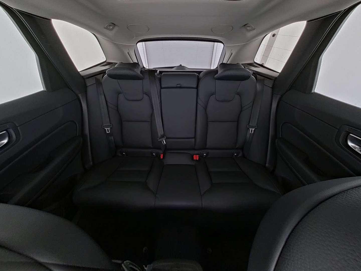 Volvo XC60 B5 Plus - 2025 - Joinsteer - #6