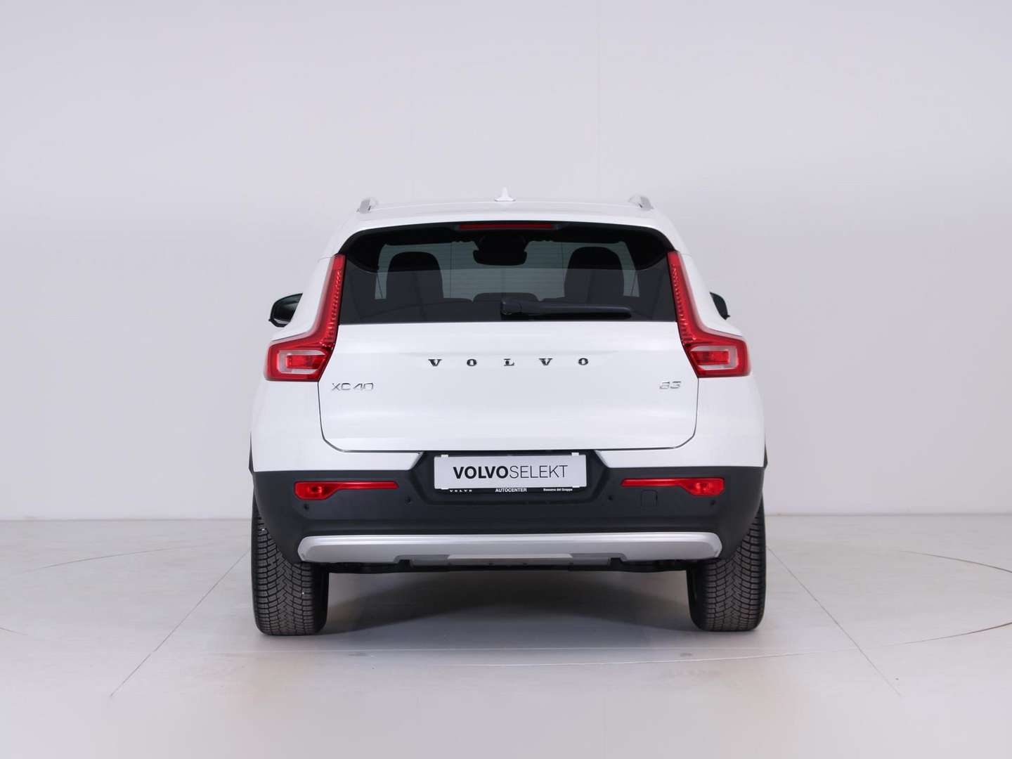 Volvo XC40 B3 Core - 2025 - Joinsteer - #5