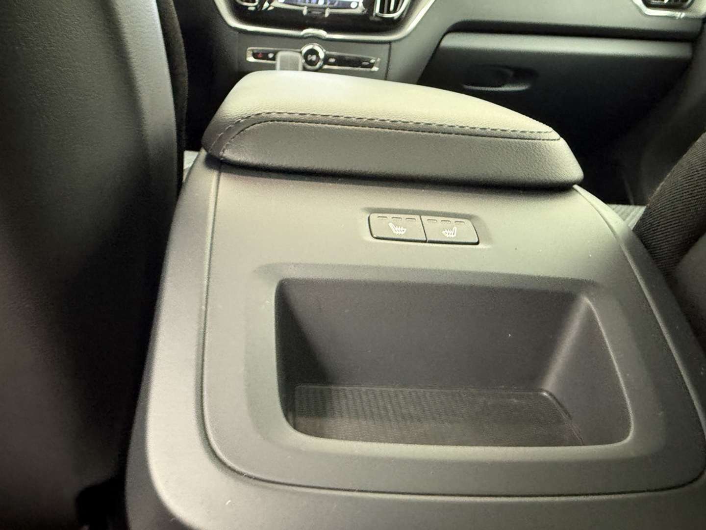 Volvo XC60 T6 Recharge Core - 2023 - Joinsteer - #19