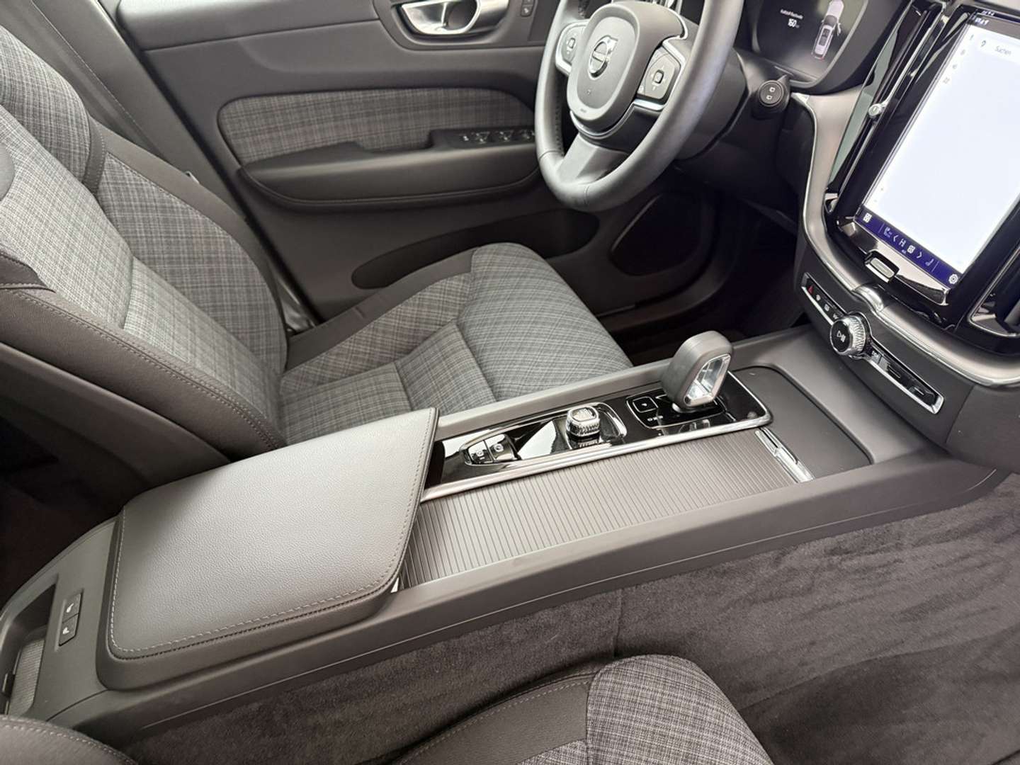 Volvo XC60 T6 Recharge Core - 2023 - Joinsteer - #26