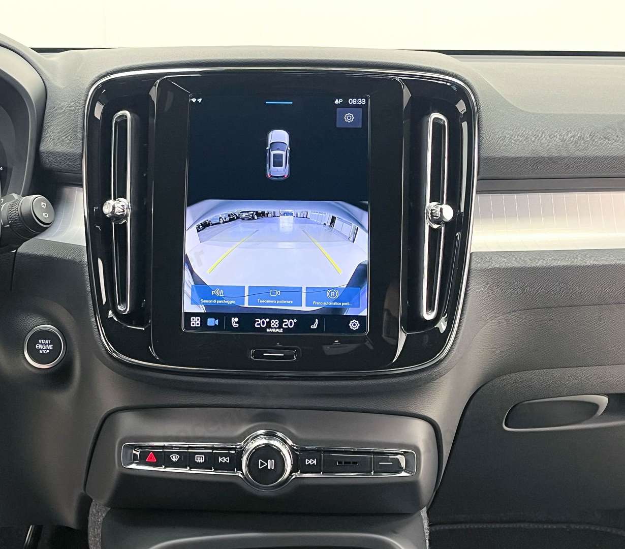 Volvo XC40 B3 Core - 2025 - Joinsteer - #23