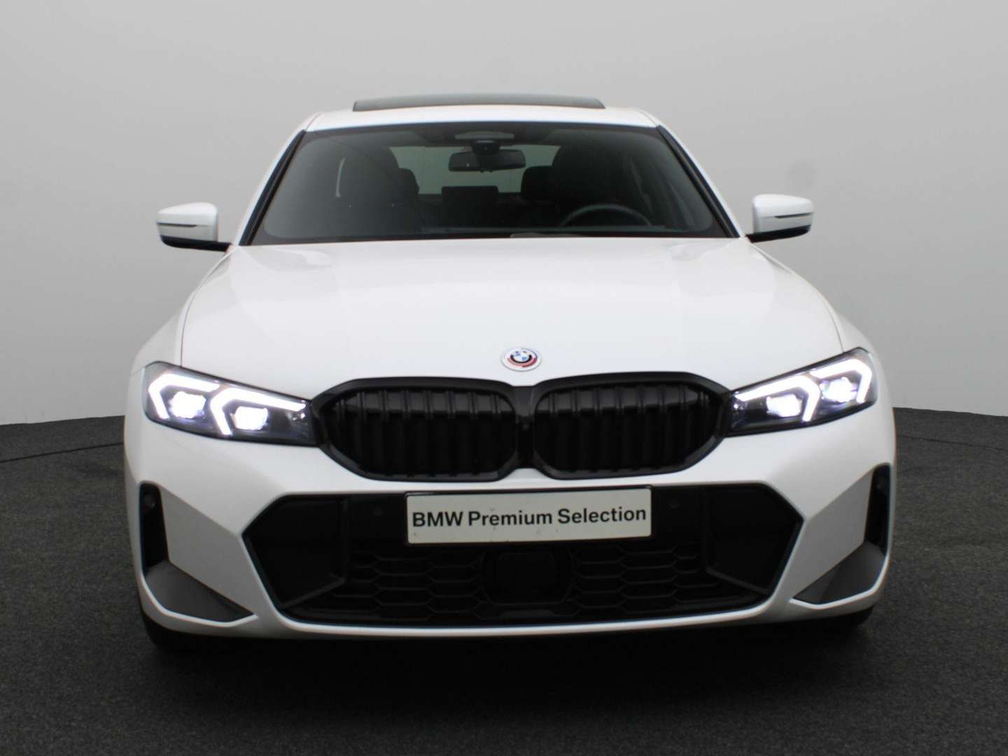 BMW Série 3 Sedan M Sport 330e - 2023 - Joinsteer - #3