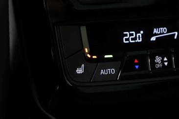 BMW IX M Sport XDrive45 — photo 32
