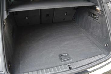 BMW IX M60 M60 XDrive — photo 19