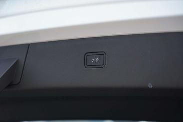 Volvo EX30 Twin Motor — photo 12