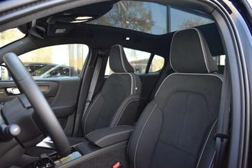 Volvo C40 Recharge — photo 3