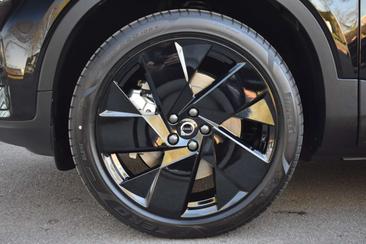 Volvo C40 Recharge — photo 6