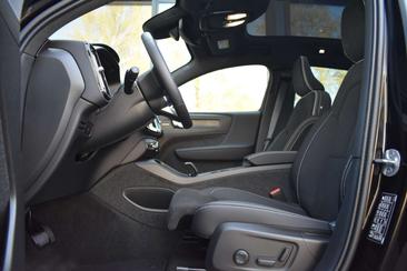 Volvo C40 Recharge — photo 9