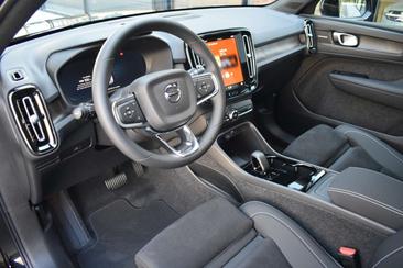 Volvo C40 Recharge — photo 12