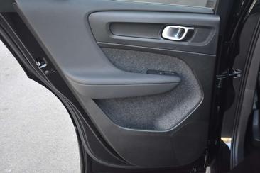 Volvo C40 Recharge — photo 14