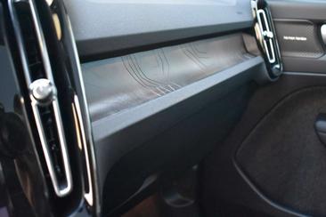 Volvo C40 Recharge — photo 23