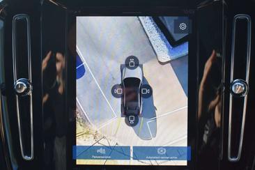Volvo C40 Recharge — photo 28