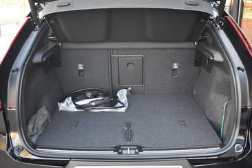Volvo C40 Recharge — photo 41