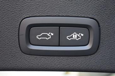 Volvo C40 Recharge — photo 43