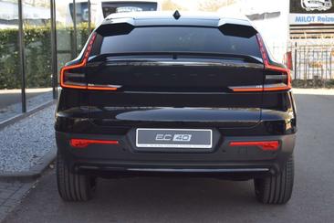 Volvo C40 Recharge — photo 46