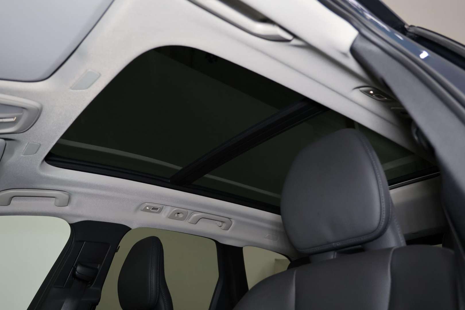 Volvo XC60 T6 Recharge Plus - 2025 - Joinsteer - #5
